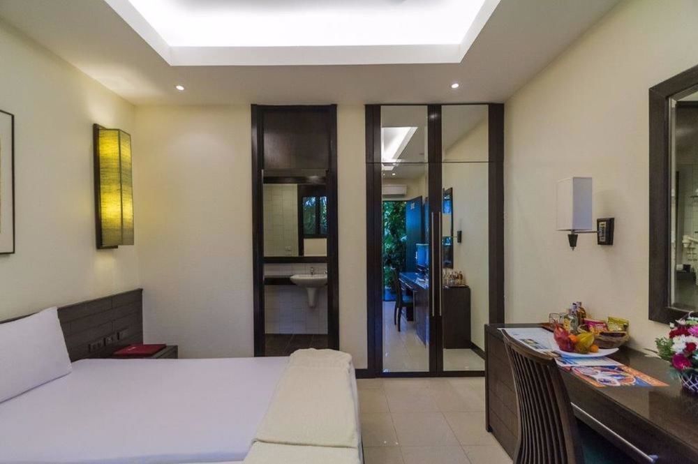 Lokal Phuket 
