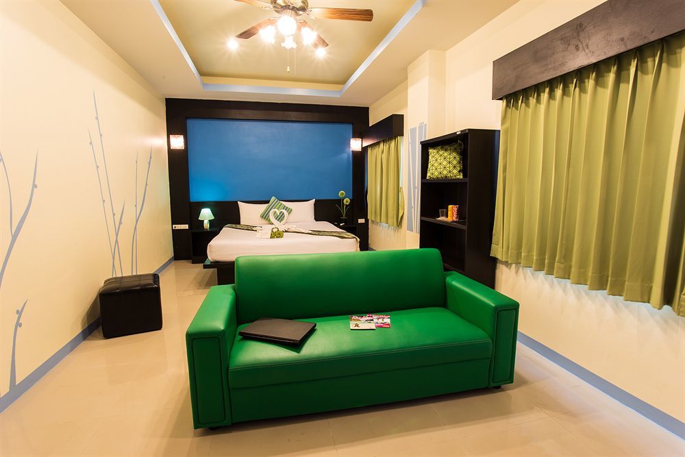 Lavender Hotel 3*