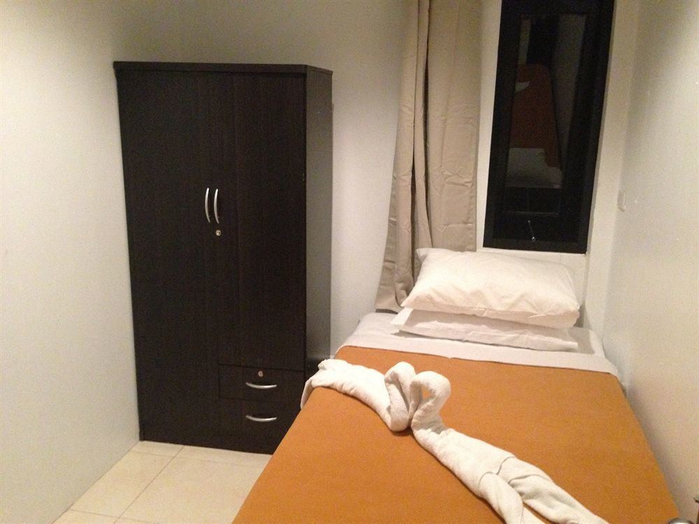 Fish And Summer House Hotel Patong
