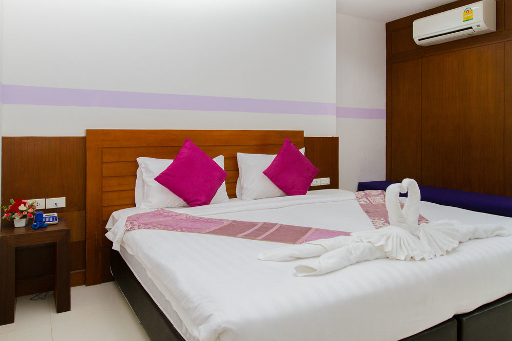Chana Hotel