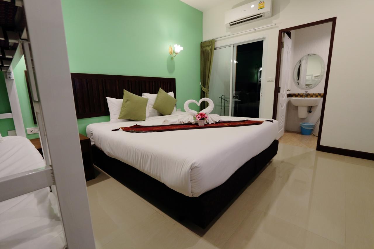 Hotel Bs Airport At Phuket Nai Yang Beach