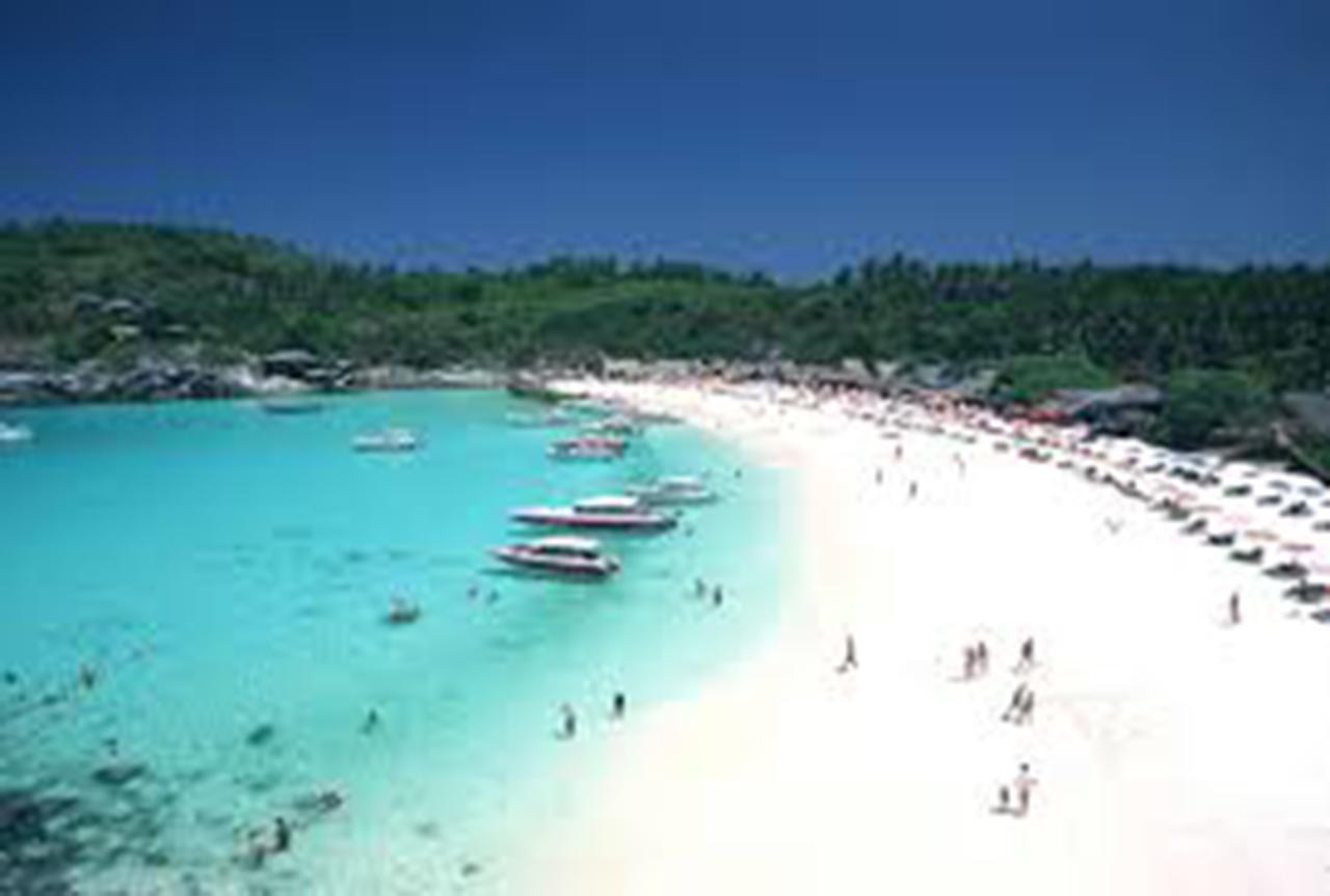 77 Bangla - Sha Certified 3* Phuket