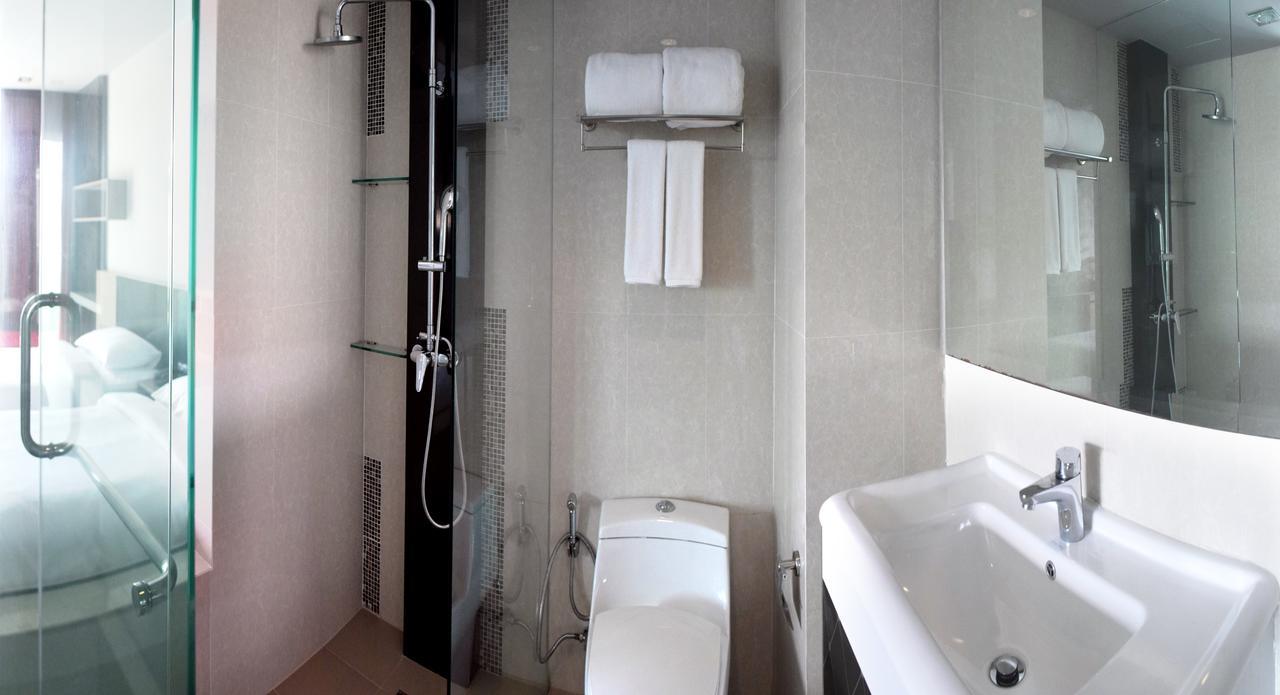 Hotel At - Sha Certified Patong