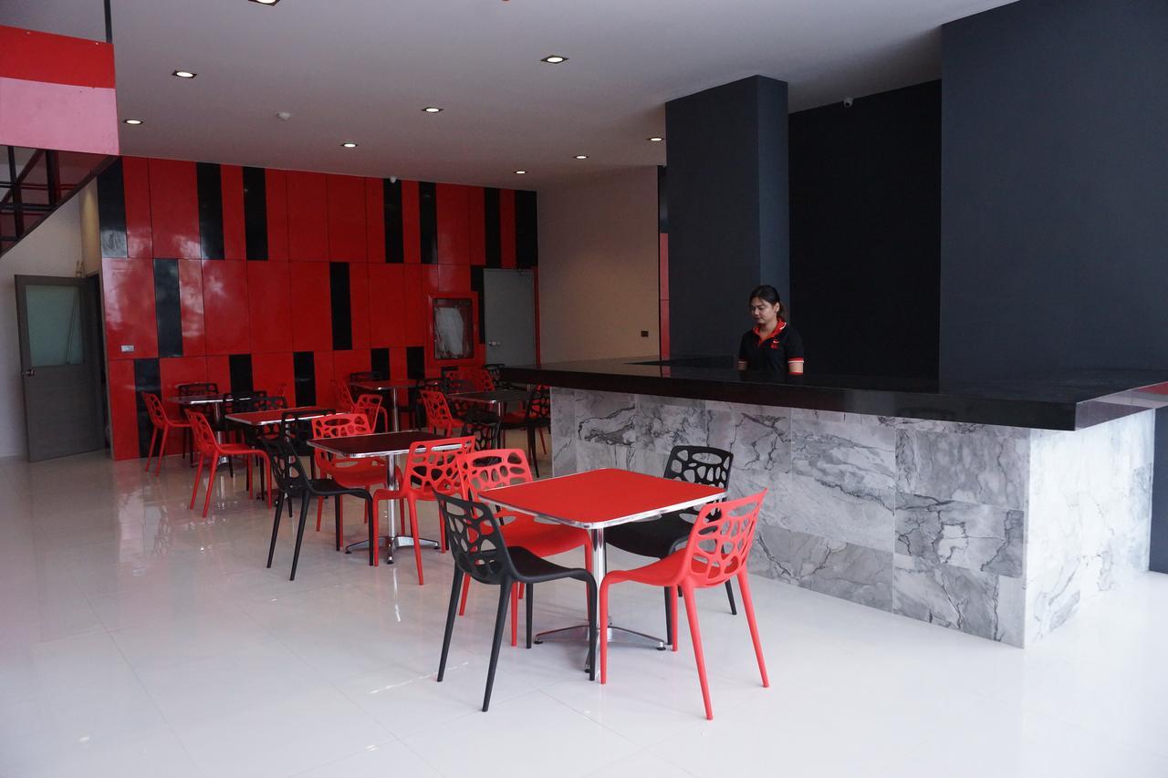 Hotel Neon Patong
