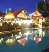Safari Hotel