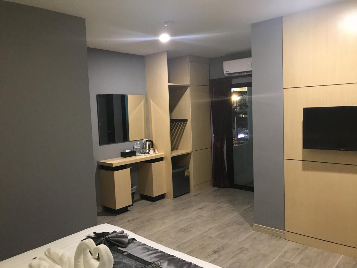 Herberg Sleep Phuket 2*