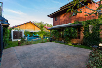 Lemon Tree Naturist Naiharn Resort Phuket