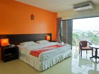 Guest house Absolute Phuket 3*