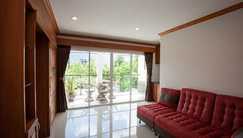Hotel Chollada Pantai Kamala