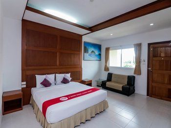 Nida Pattana 47 Central Mall Hotel