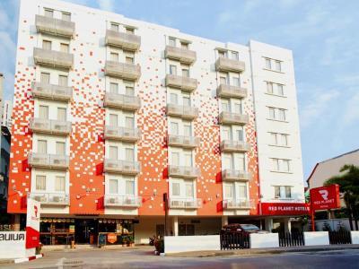 Red Planet Phuket Hotel 3*