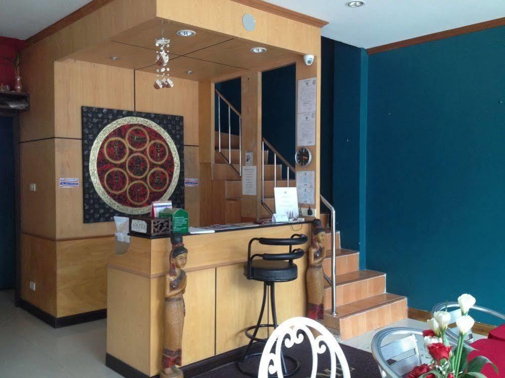 Beehive Magenta Patong * Phuket