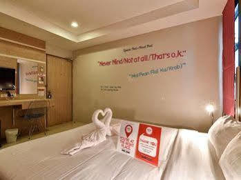 New Life Phuket 3* Patong