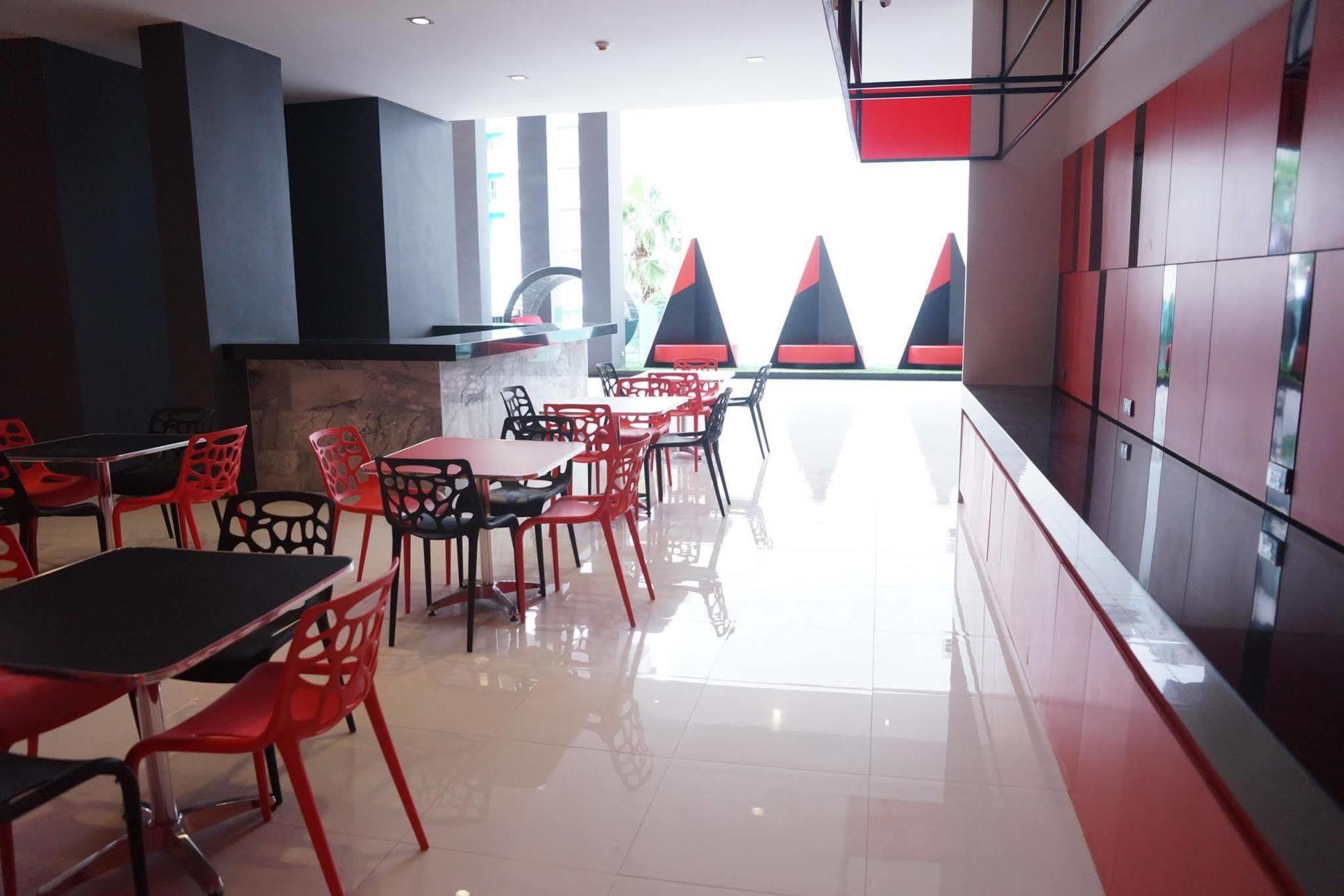 Hotel At - Sha Certified 4*