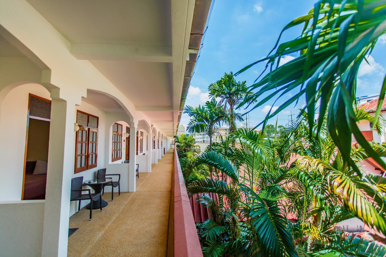 Hotel Panda 3*