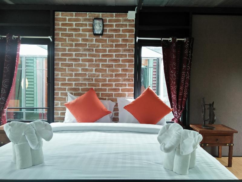 Bukit Pool 4* Phuket