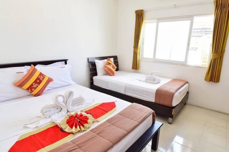 Square One Hotel