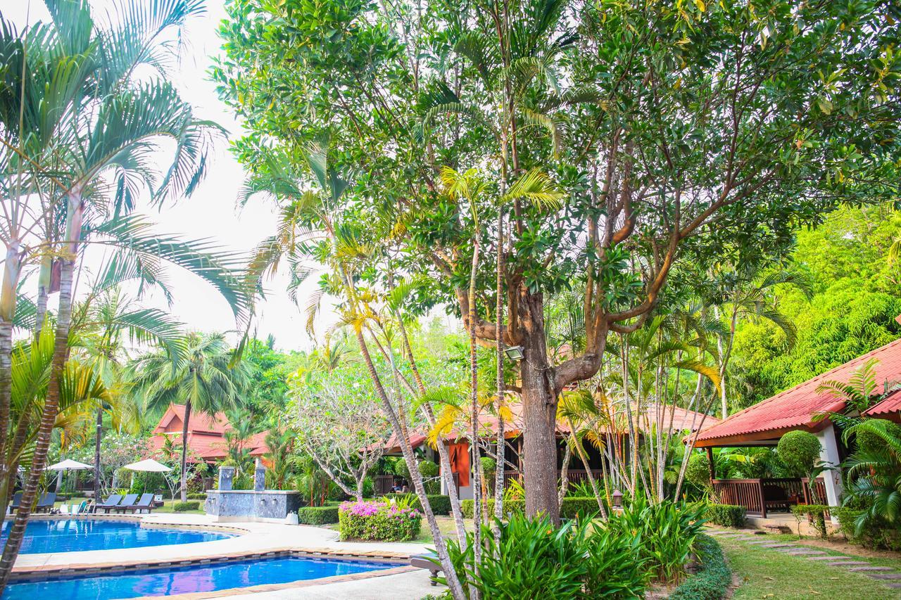 Dasein Chalong Bay Resort