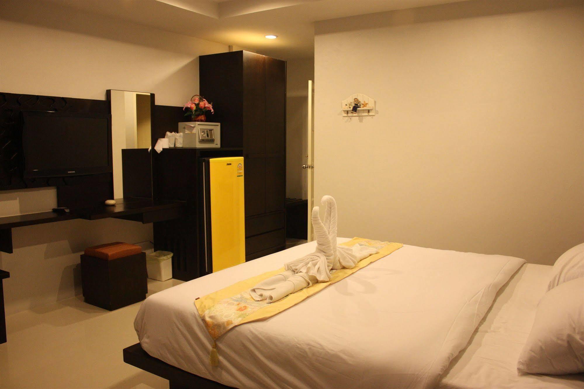 The Silk Hill Hotel Patong