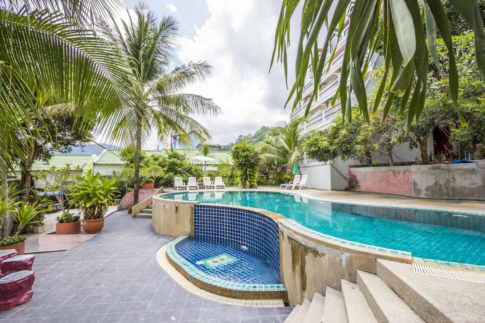 Baan Lukkan Hostel