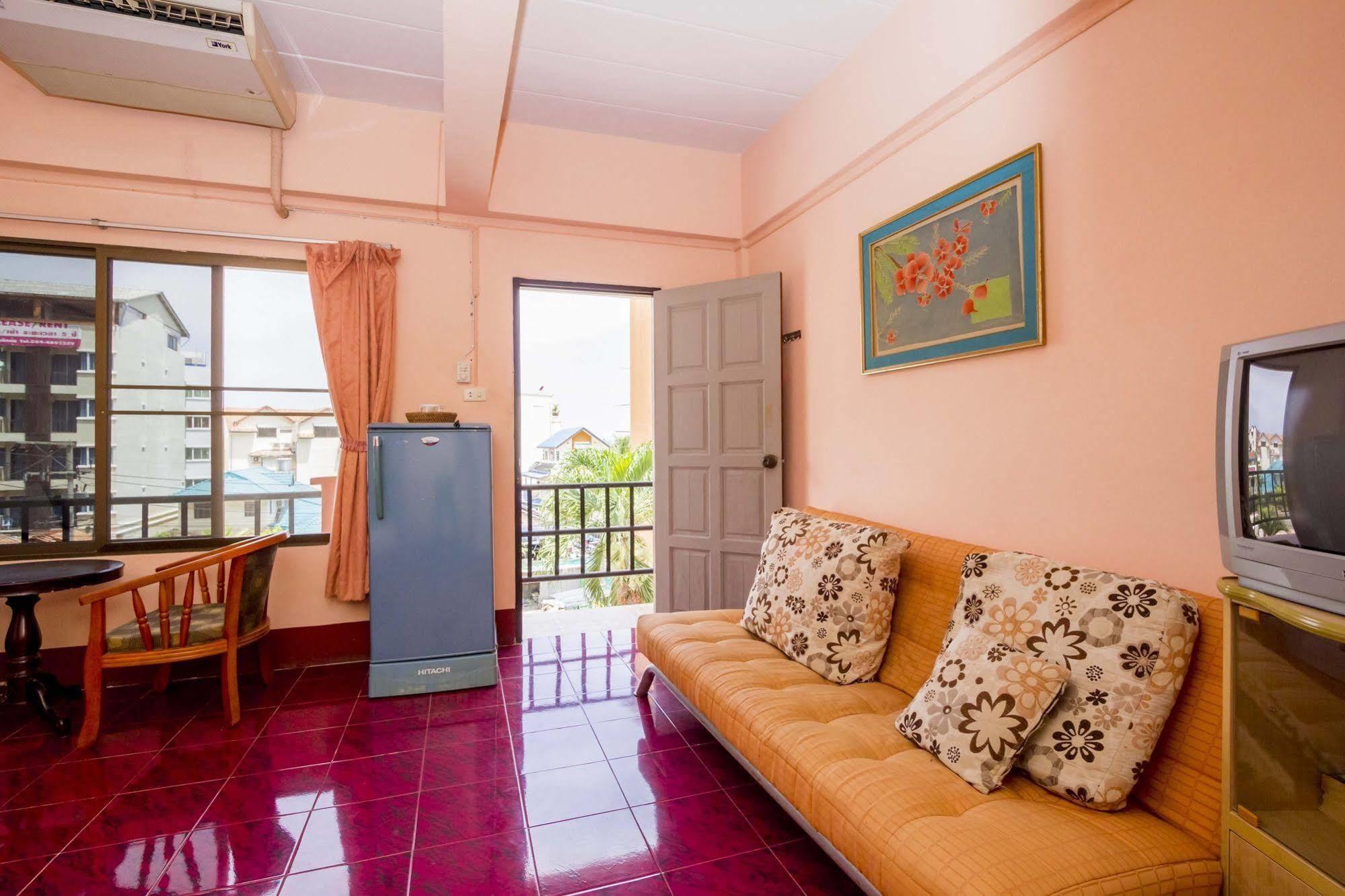 Baan Lukkan * Patong