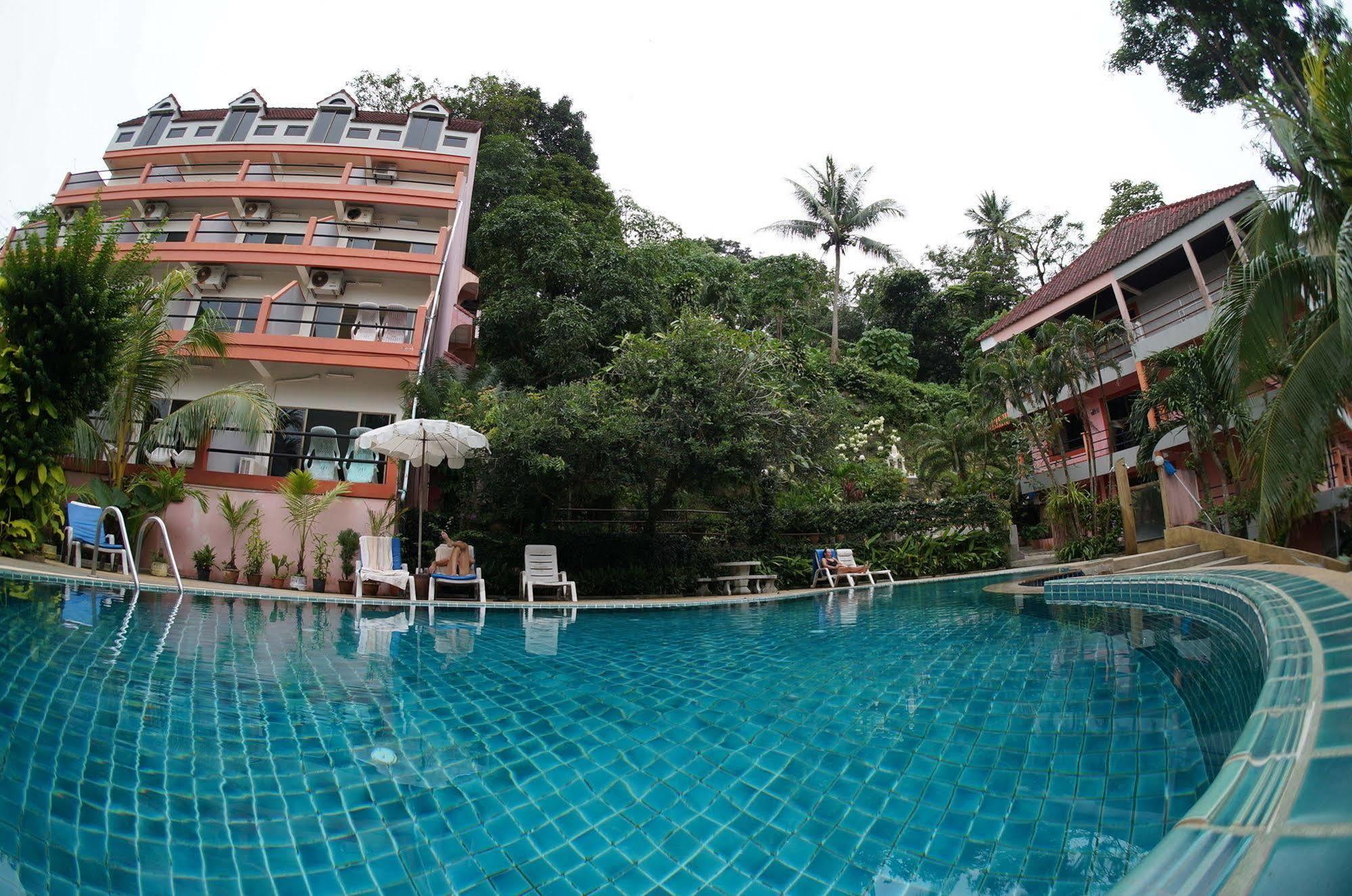 Hostel Baan Lukkan