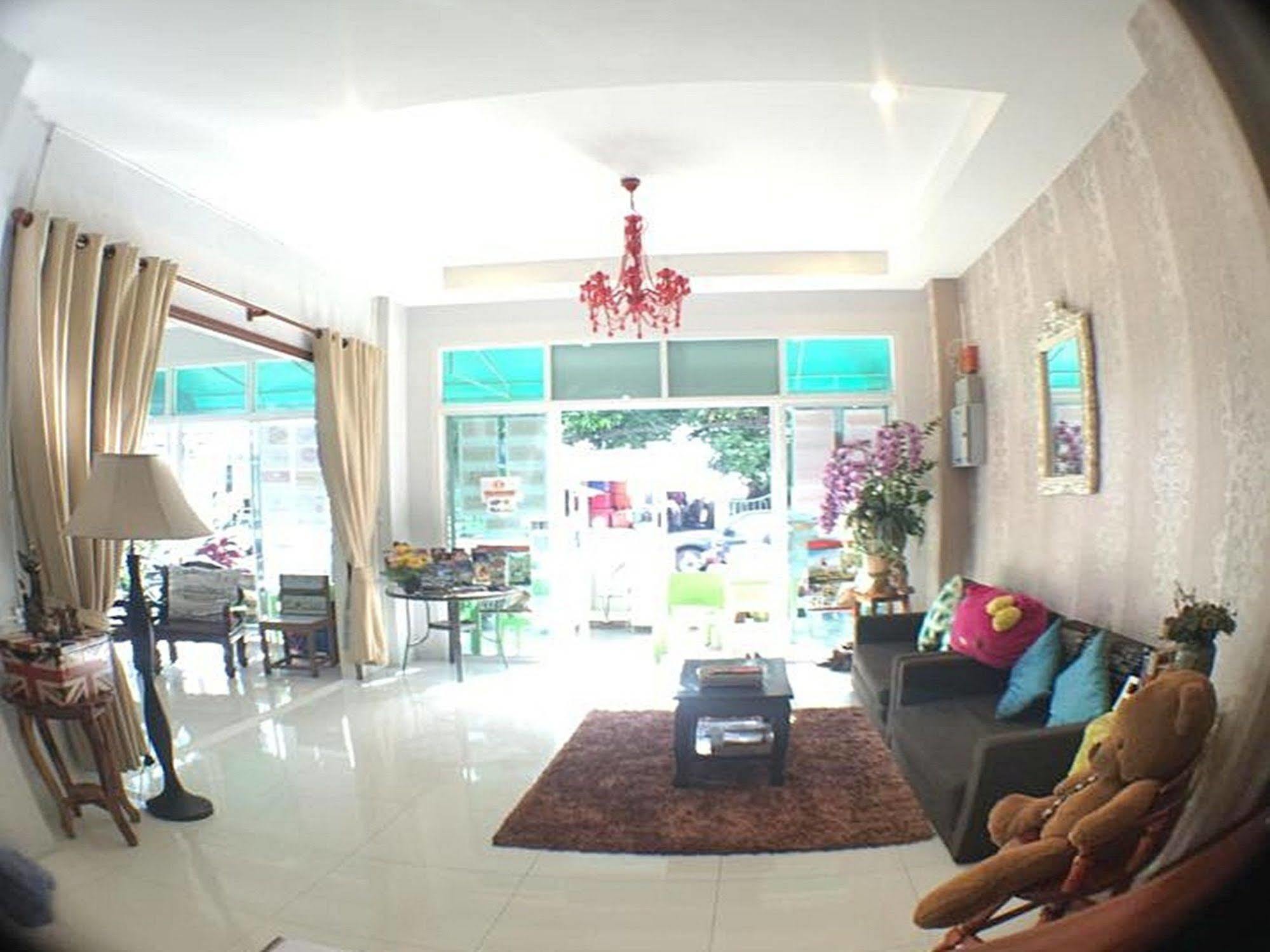Thira 3* Patong