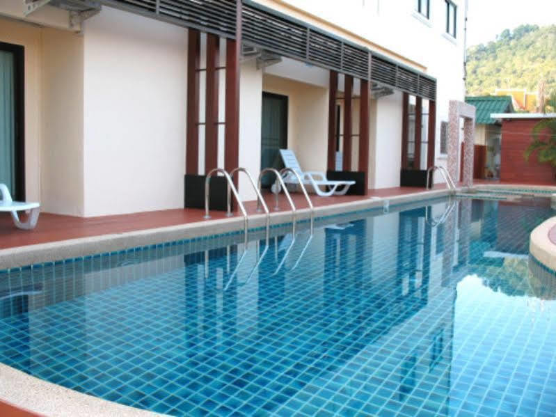 Zhou - Sha Hotel
