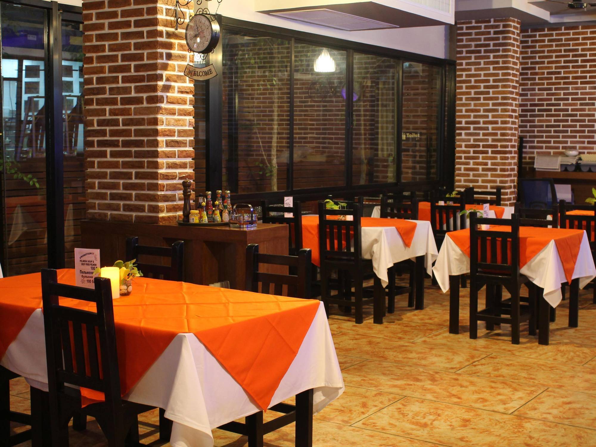 Hotel Red Planet Phuket 3*