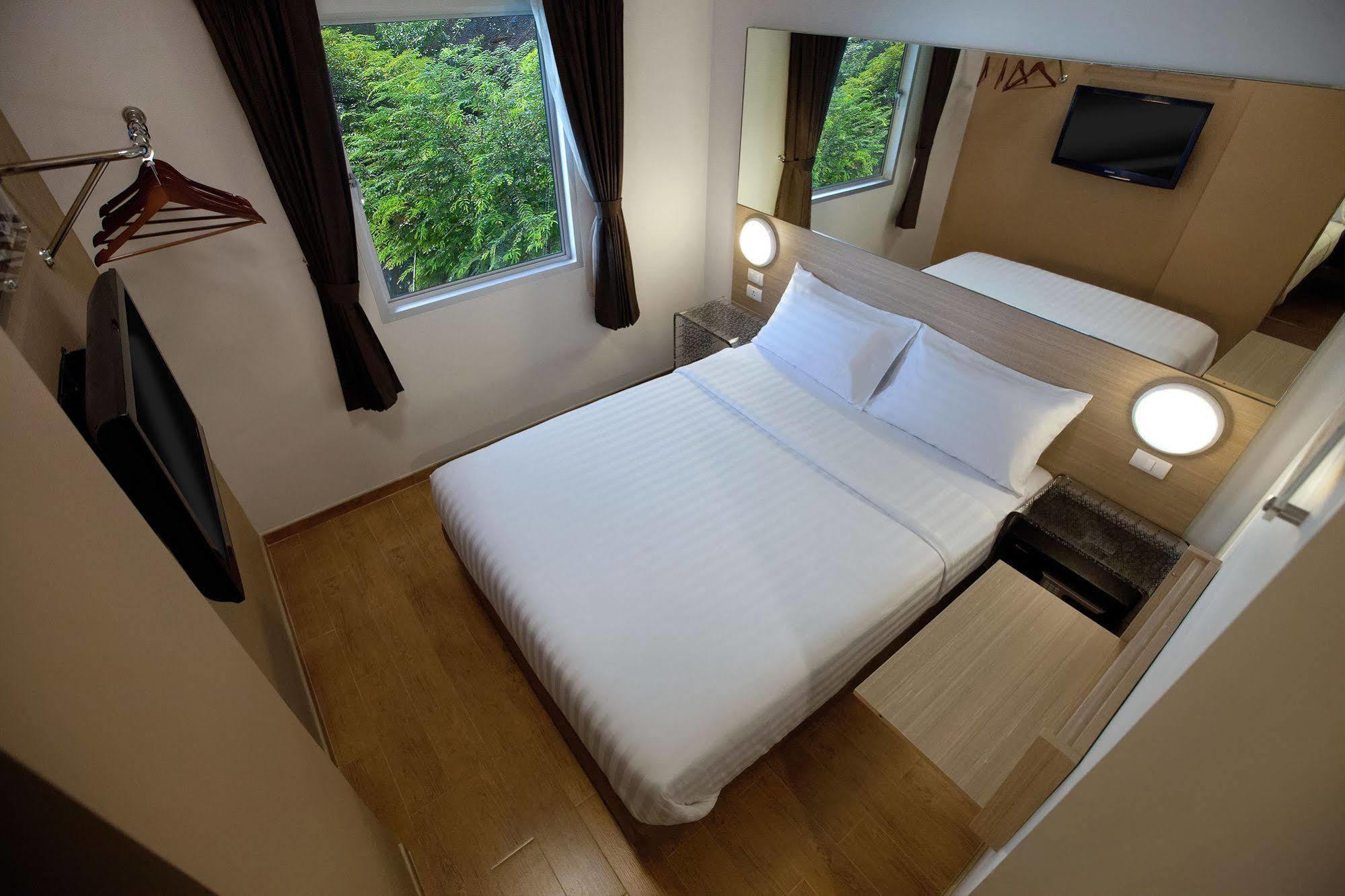 Hotel Red Planet Phuket 3*