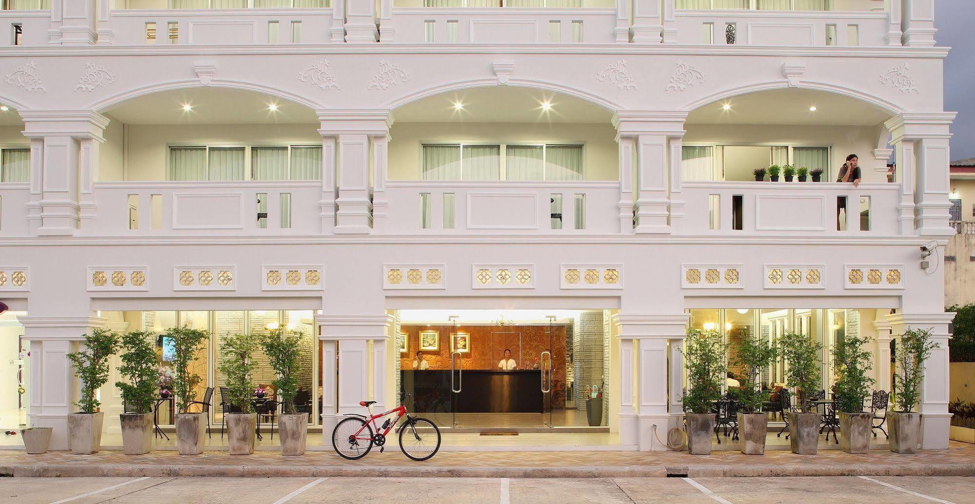 Samkong Place 3*