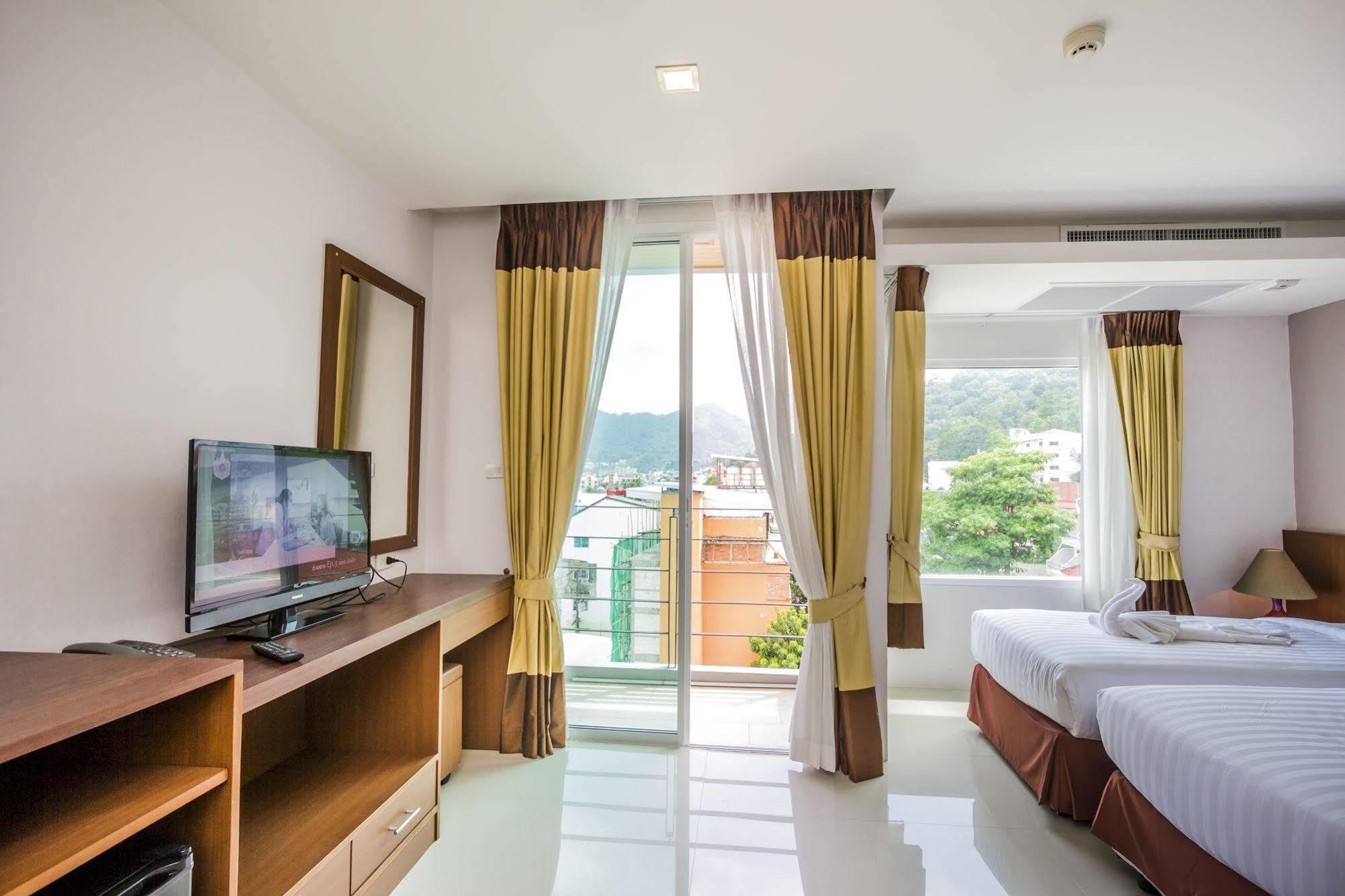 Baan Lukkan Patong 3* Phuket