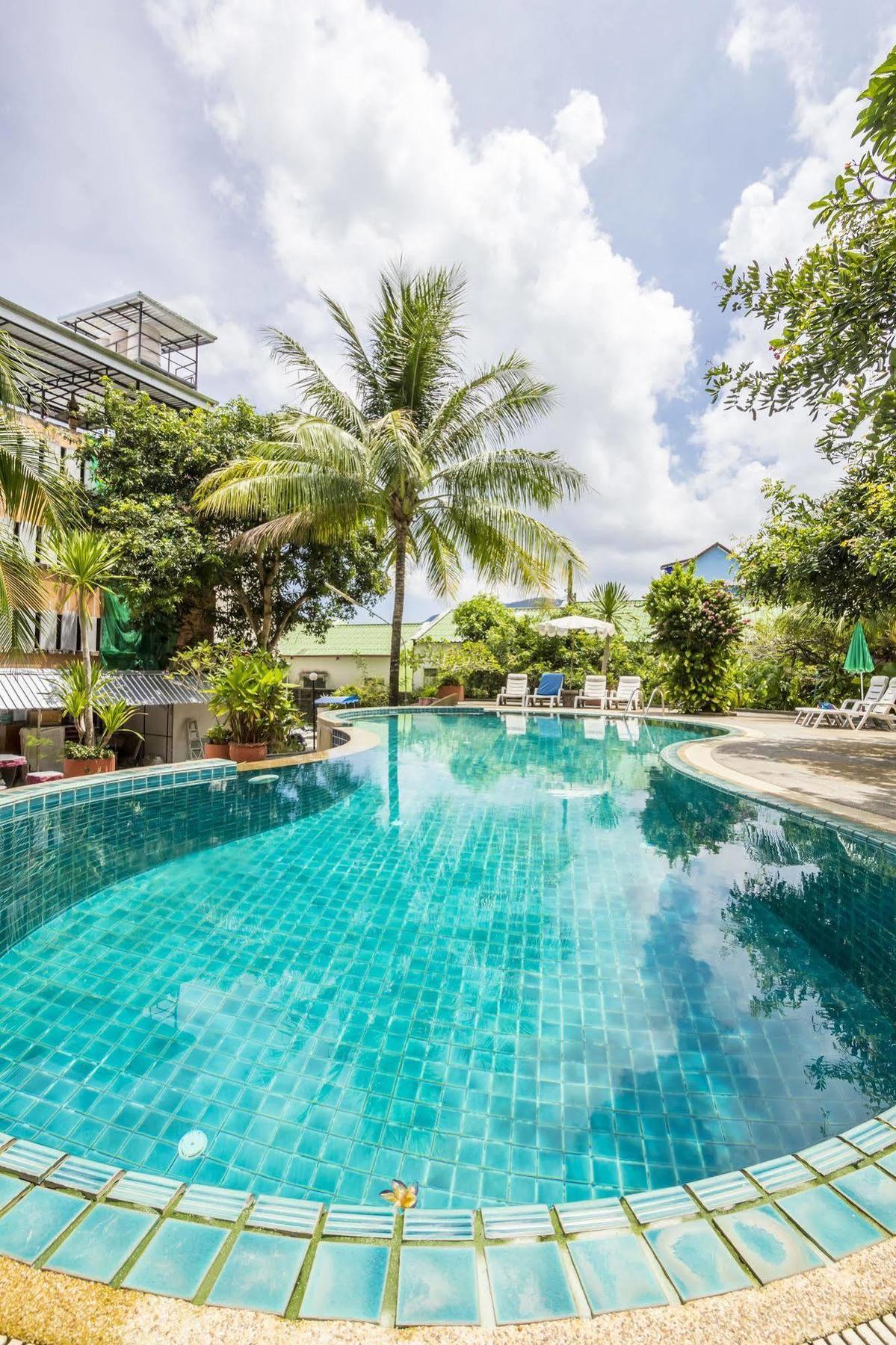 Baan Lukkan Patong 3* Phuket