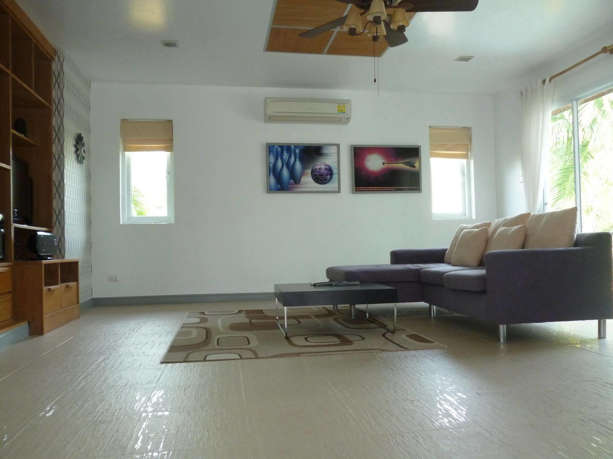Suriya Som Villa *