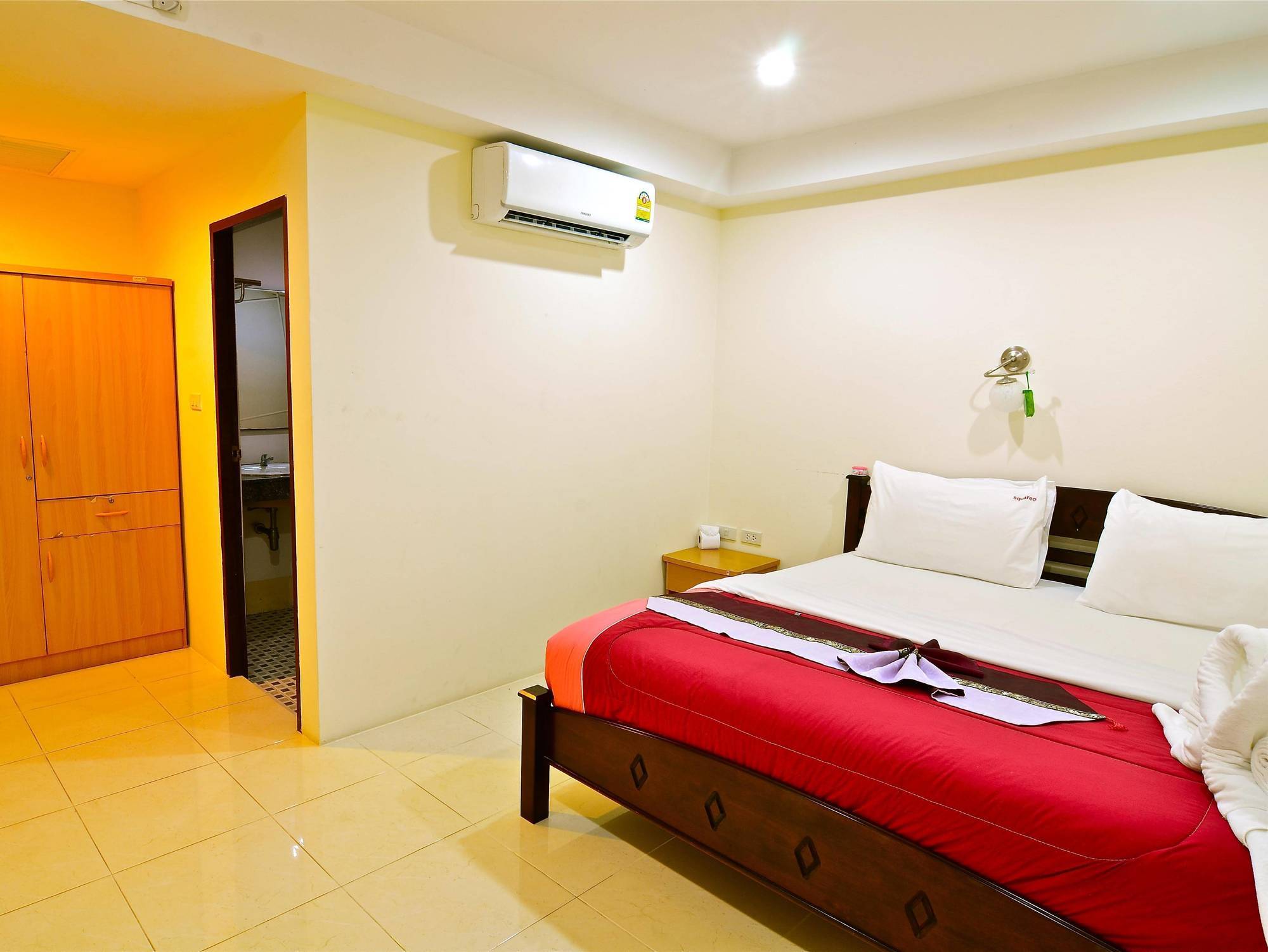 Hotel Square One Patong