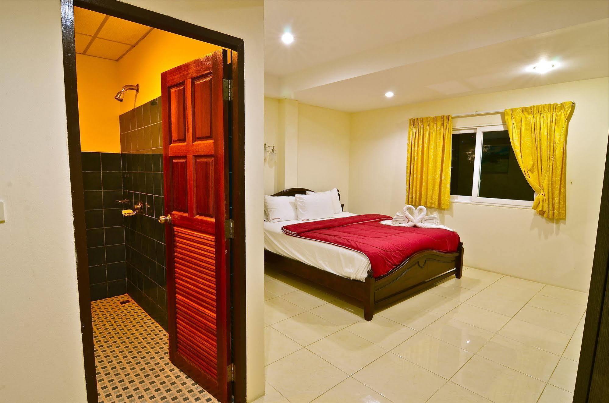 Square One Hotel 3*