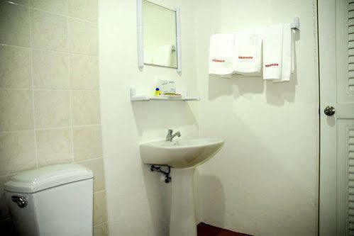 Square One 3* Patong