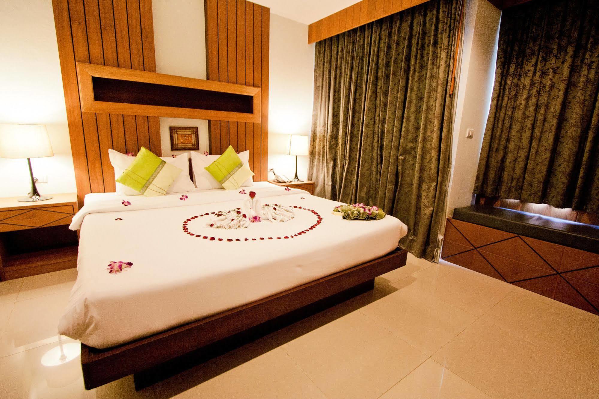 Hotel The