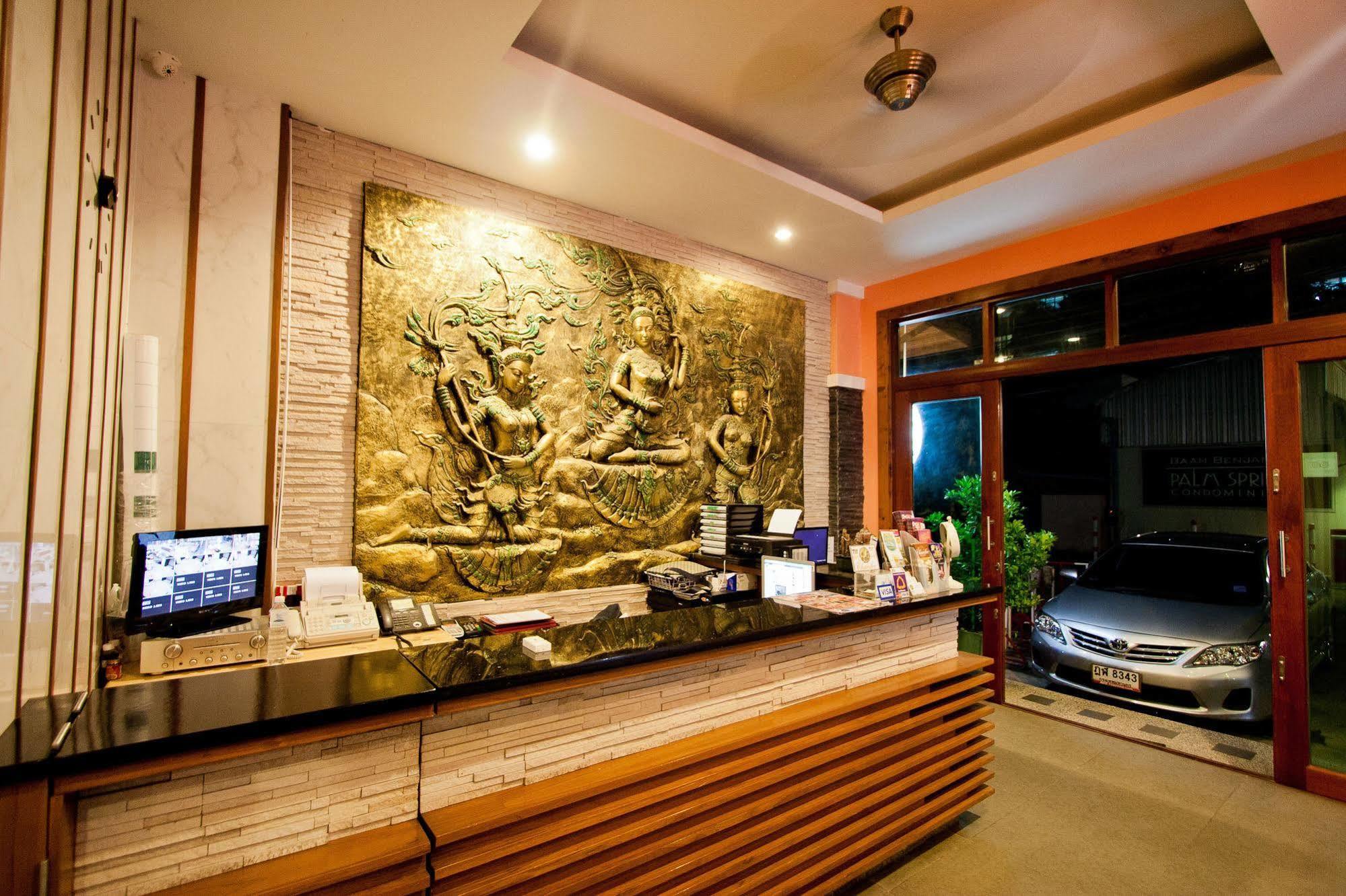 The 2* Patong