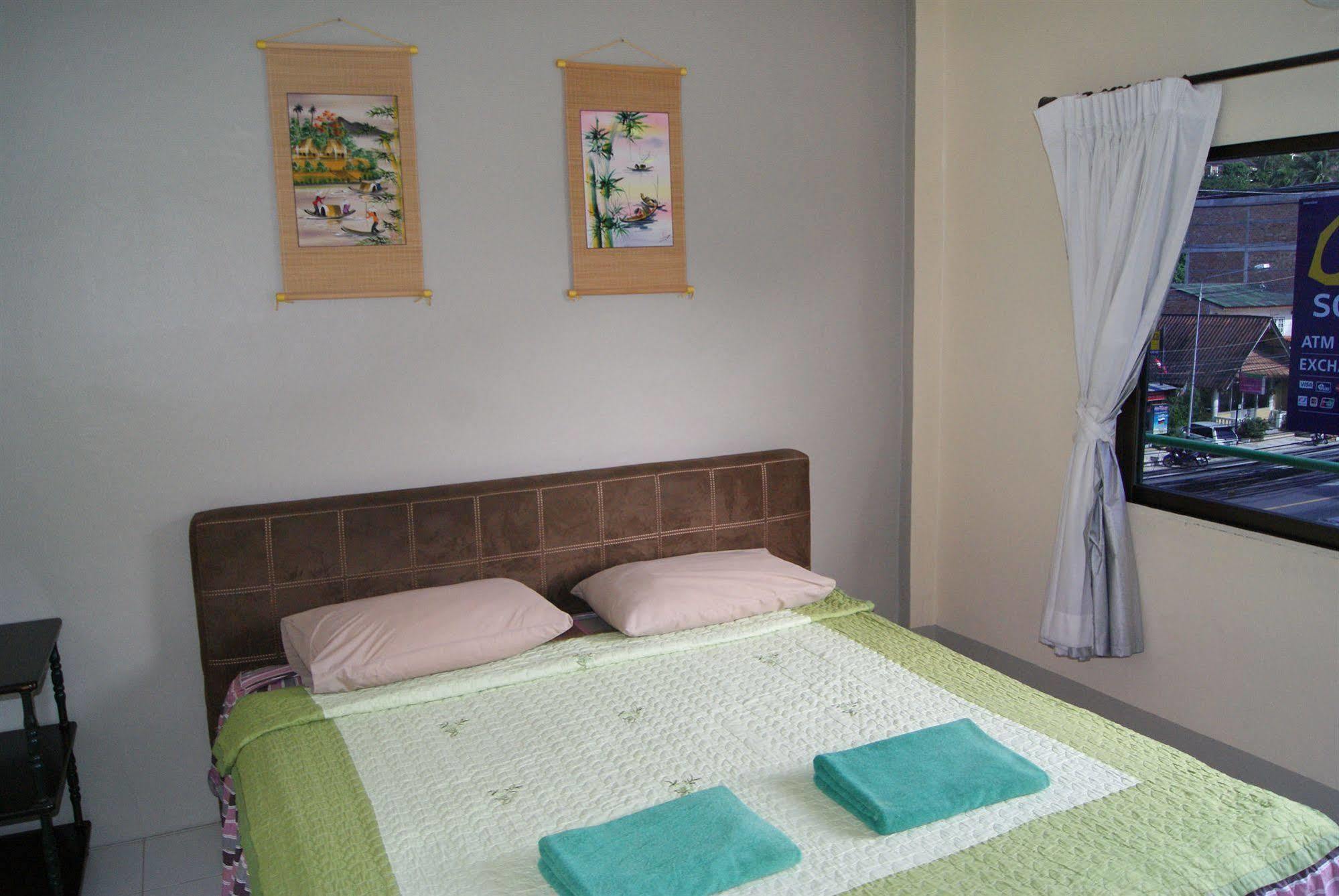 Gasthof Pineapple Phuket