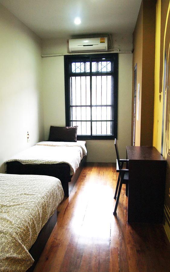 Sunny Hostel Phuket
