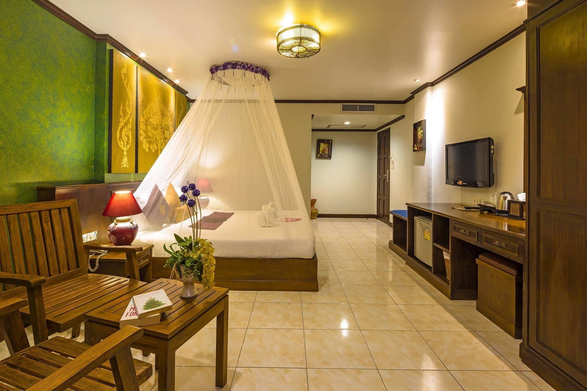 Tanawan Phuket