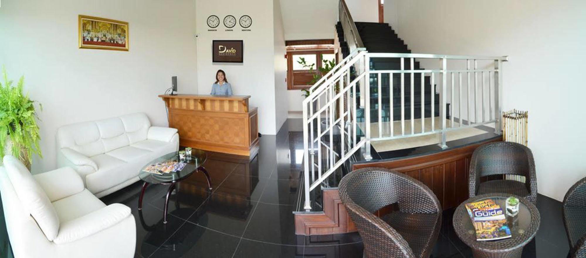 Hotel David 3*