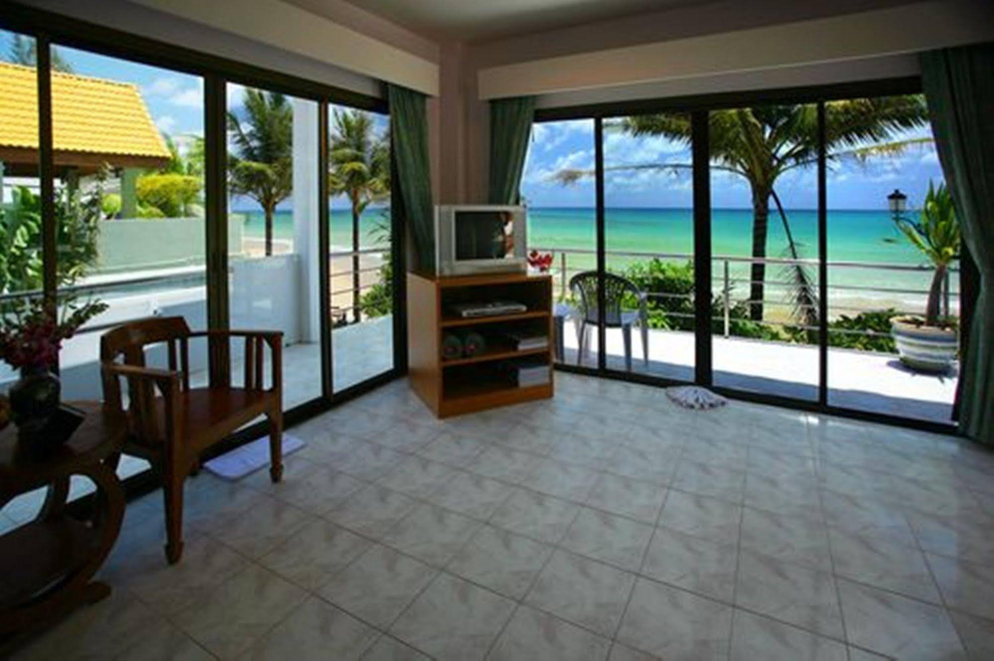 Resort Dreams Strand Kamala