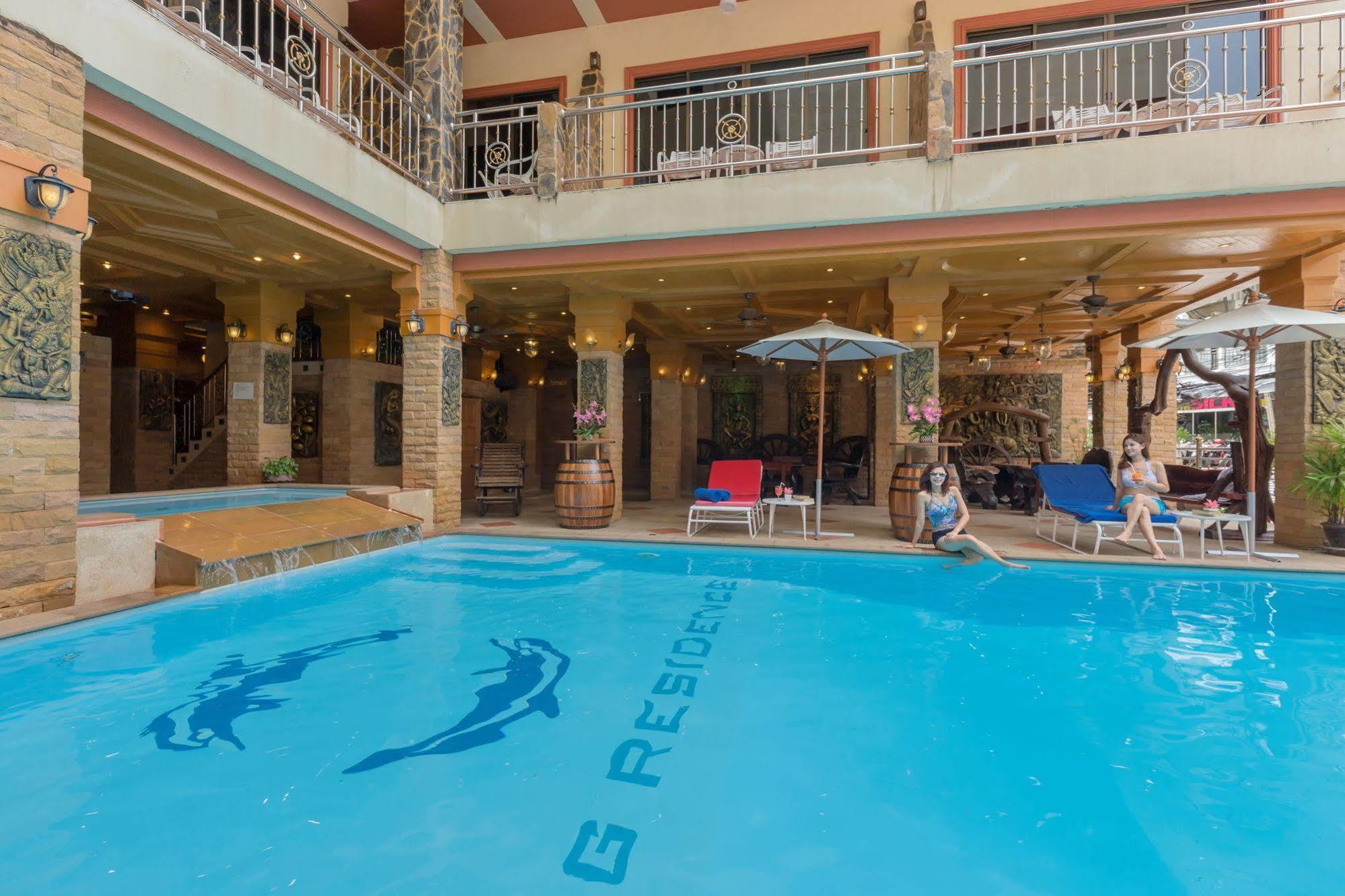 Chang Hotel