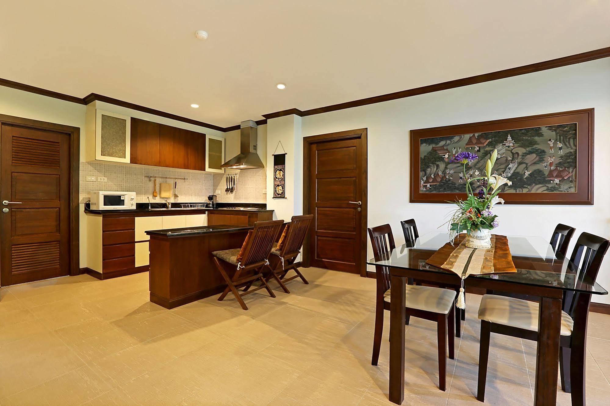 Apartment Karon-view Royal Lotus