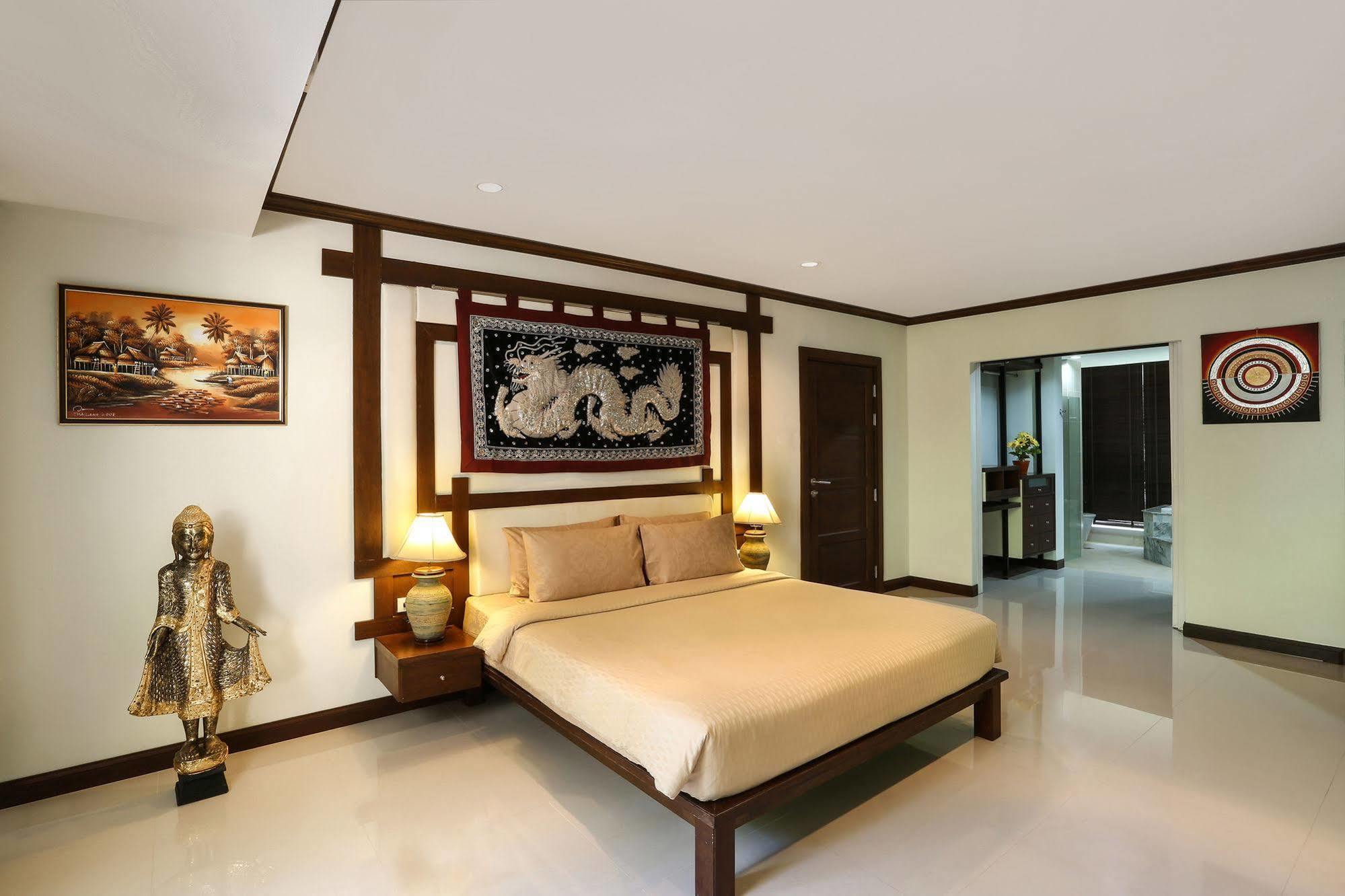 Apartment Karon-view Royal Lotus *