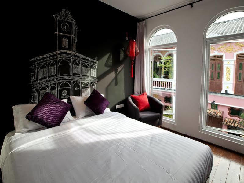 Casa de hóspedes The Rommanee Boutique Phuket