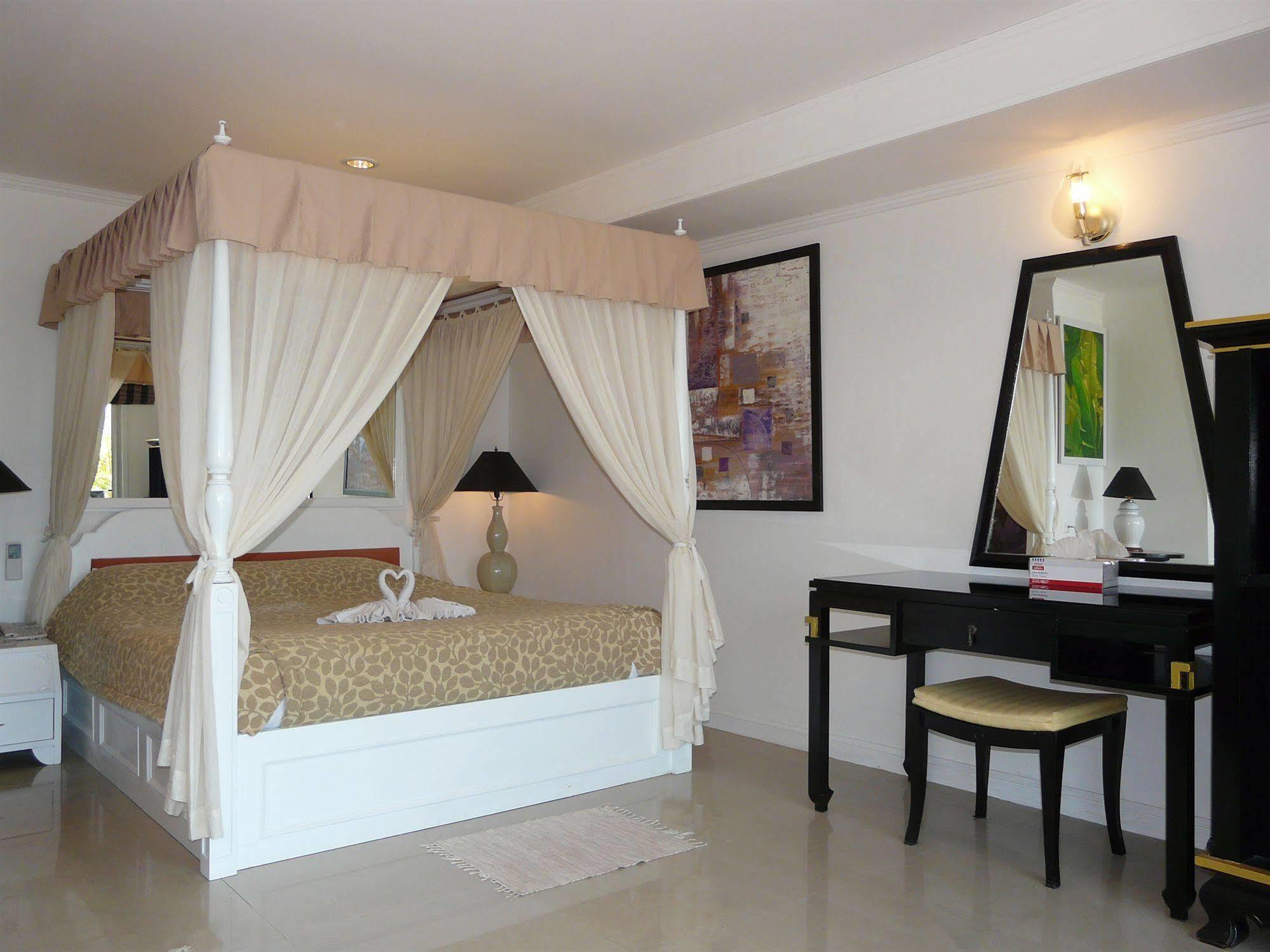 Hotel Orchid And Kalim Bay