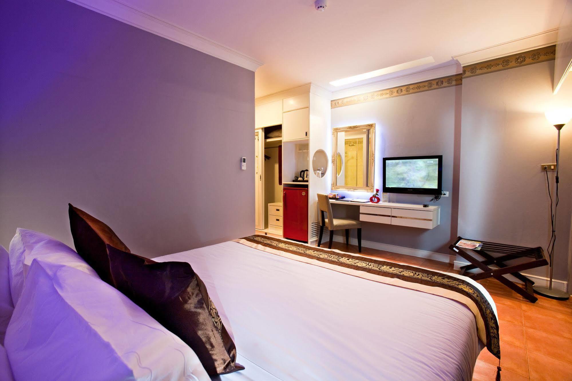 Hotel C & N Hotel Patong, Phuket 3*